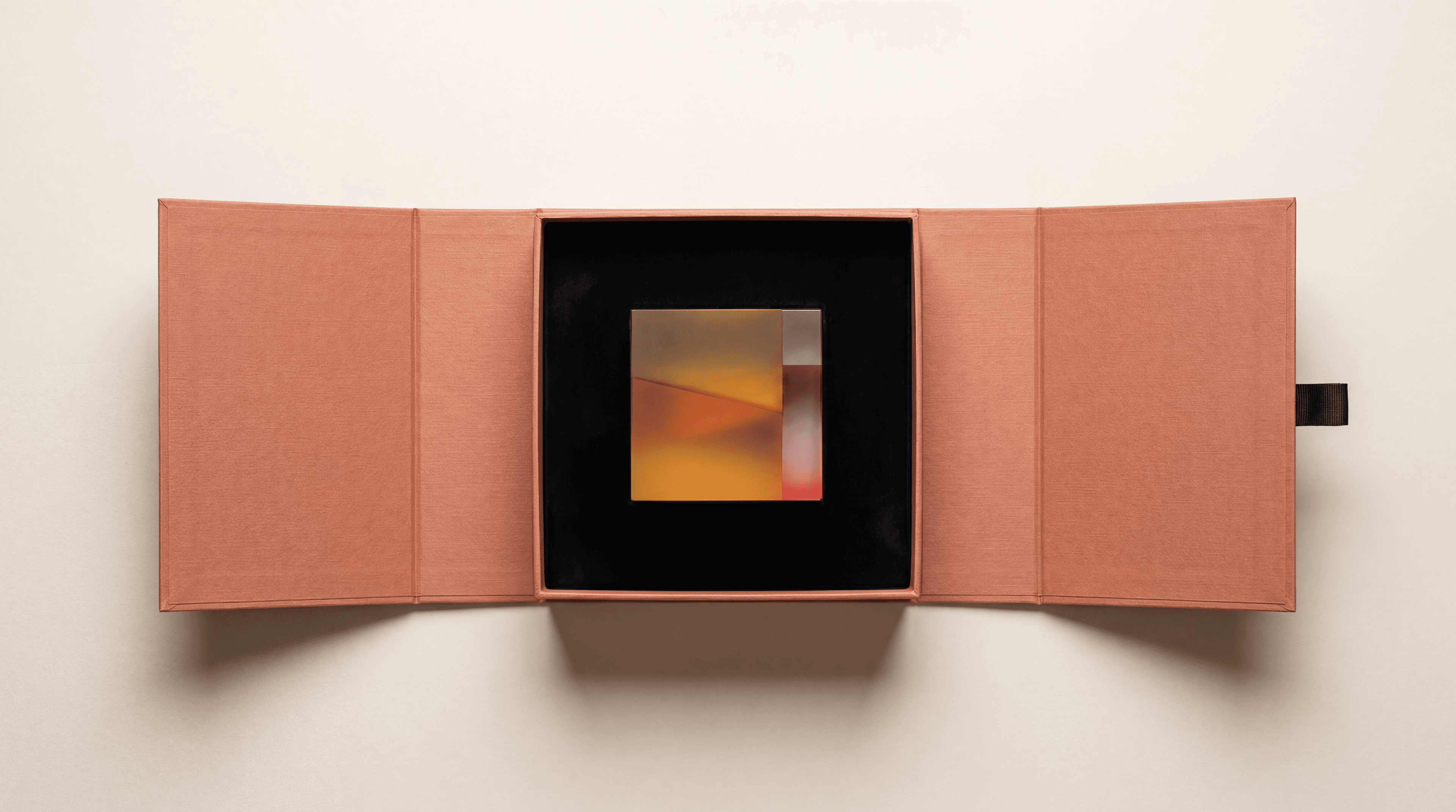 A Discover Collection Memocube in its hand-finished presentation box